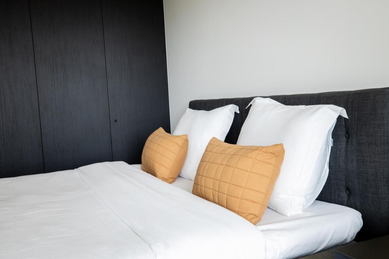 Sunset Boulevard, Luxurious Design Apartment, 6 Pers 3 Bedroom